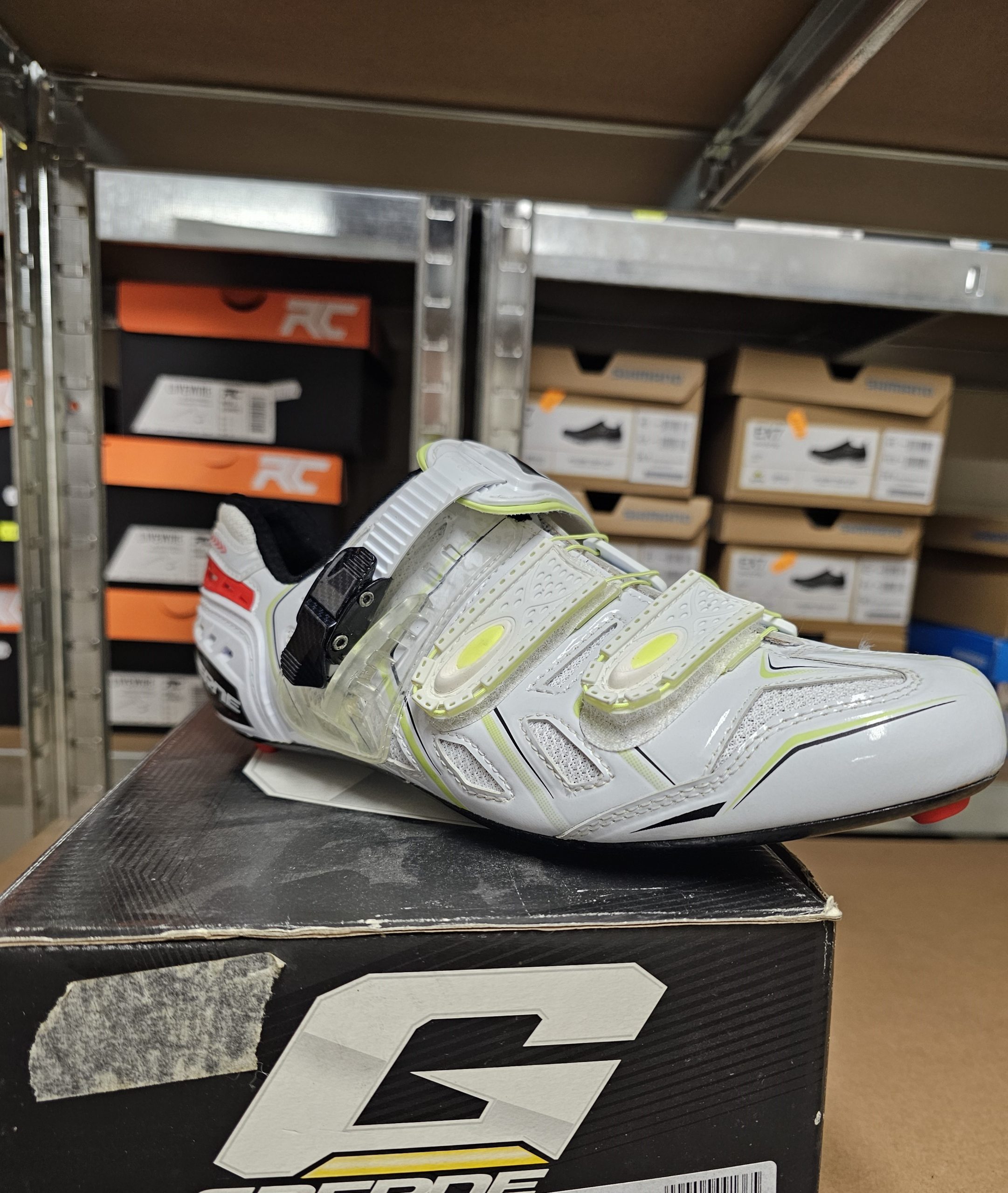2941 -- 000 (272)